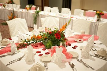 The Lodge Hotel And Conference Center ベッテンドルフ エクステリア 写真
